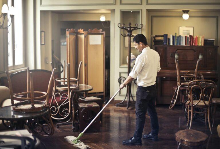 Maintaining Hygiene Standards: Commercial Cleaning Services in Bangalore for Food Establishments
