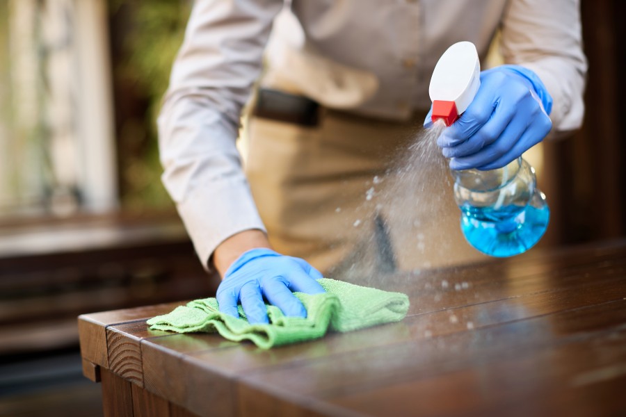 deep cleaning of dining area