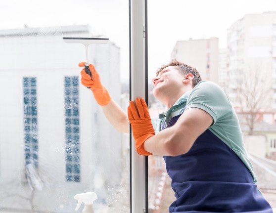 window deep cleaning in bangalore