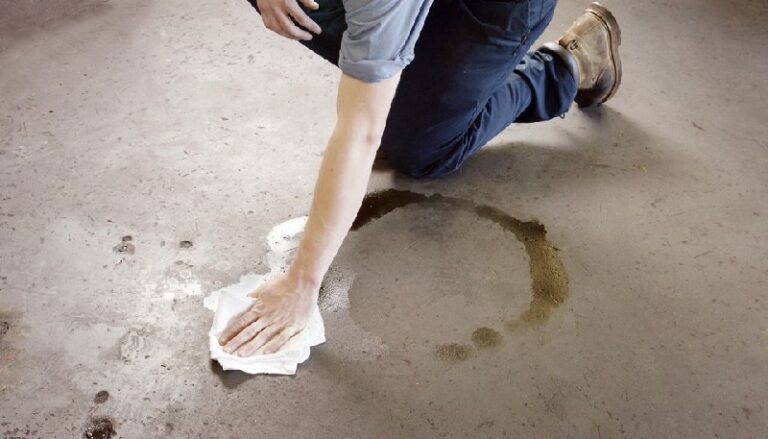 How to Remove Oil and Grease from Industrial Floors